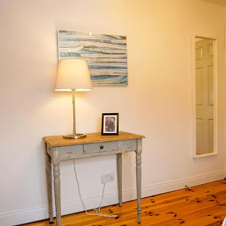 In Town Center Apartament Dingle