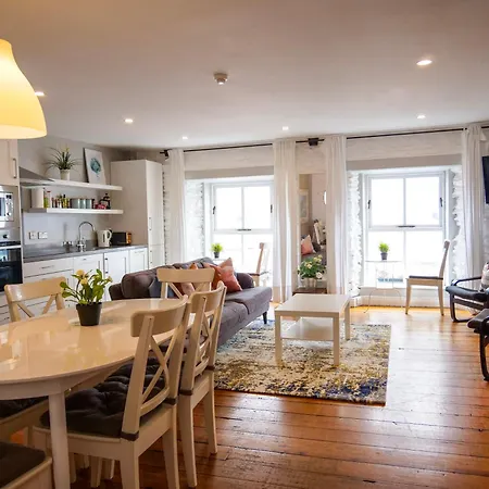 Apartament In Town Center