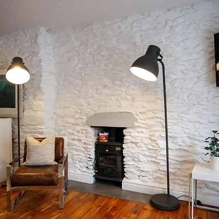 In Town Center Apartament Dingle